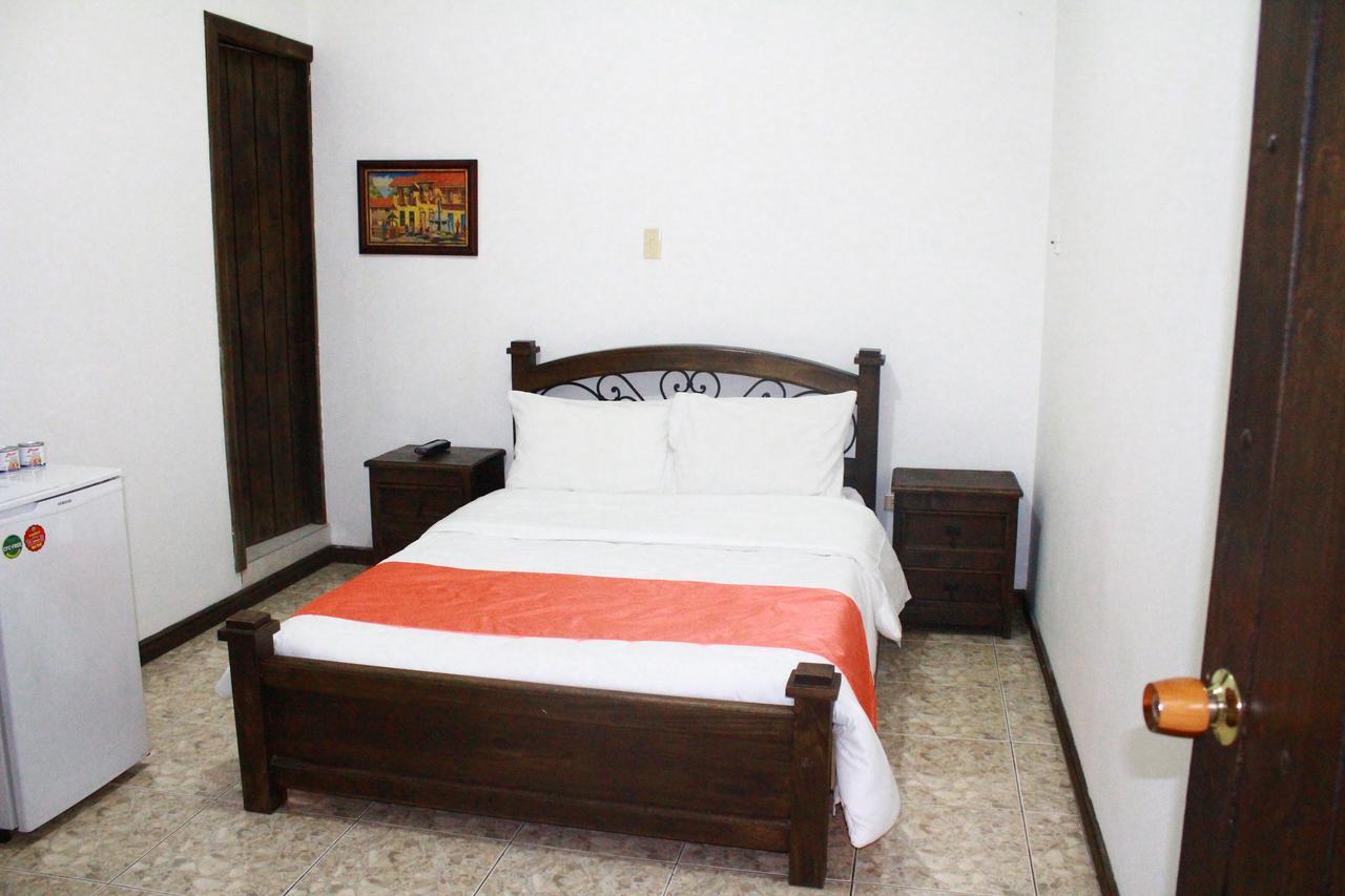 Hotel Colonial Manizales Buitenkant foto