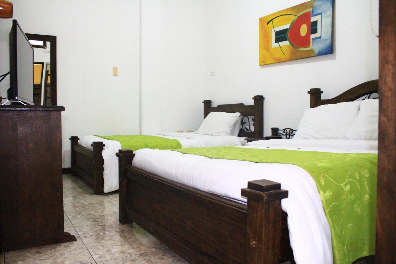 Hotel Colonial Manizales Buitenkant foto
