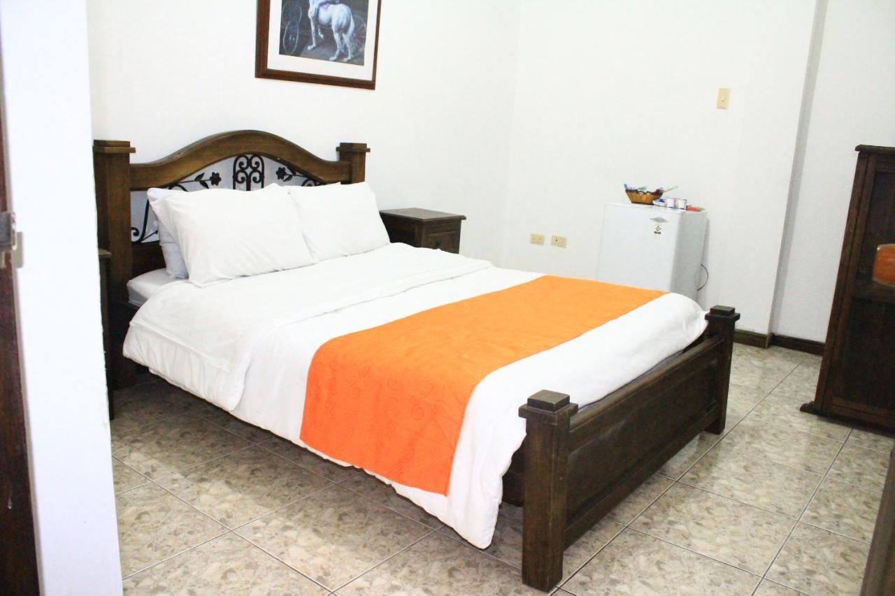 Hotel Colonial Manizales Buitenkant foto